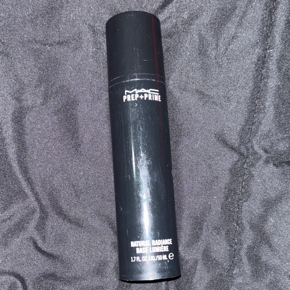 MAC Prep + Prime Natural Radiance Base - Radiant yellow